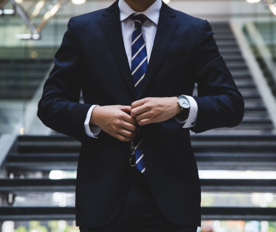 suit-captions